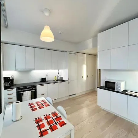 Kotimaailma - Kaksio Tikkurila Apartamento